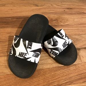 Boys Nike Slides
